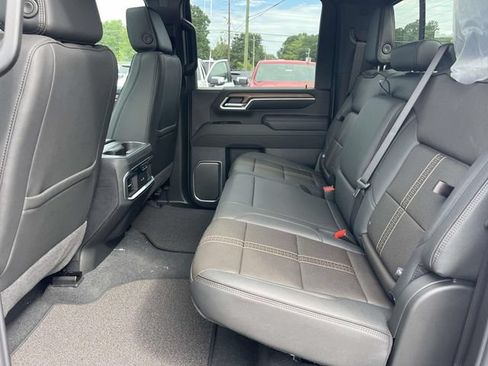 New 2026 Chevrolet Silverado 2500 High Country w/ Technology Package AWD/4WD image 9