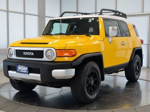 Used 2007 Toyota FJ Cruiser 4WD w/ Upgrade Pkg 2 image 4