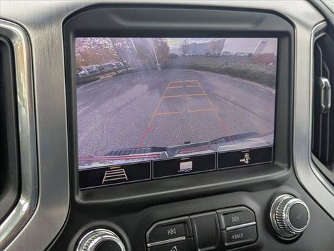Used 2020 GMC Sierra 2500 SLT w/ SLT Convenience Package image 12