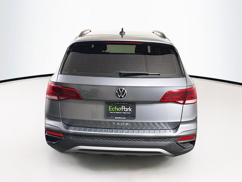 Used 2024 Volkswagen Taos S w/ MDO Package FWD image 7