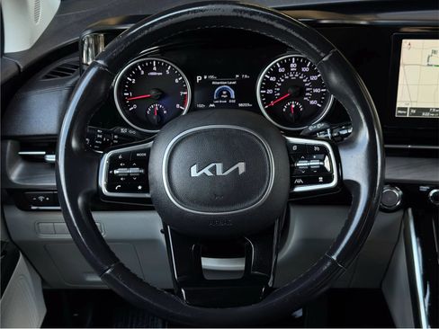 Used 2022 Kia Carnival SX FWD image 38