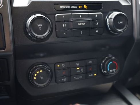 Used 2019 Ford F150 XLT w/ Equipment Group 302A Luxury image 19