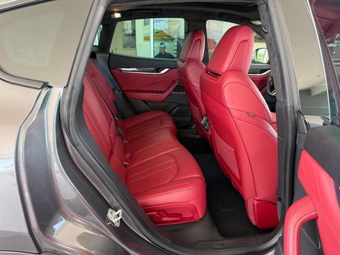 Certified 2023 Maserati Levante Modena AWD/4WD image 13