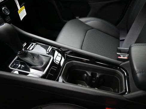 New 2026 Jeep Compass Latitude image 18