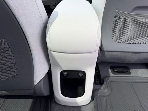 Used 2024 Hyundai Ioniq 5 Limited RWD image 45