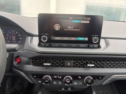 Used 2023 Honda Accord EX image 26