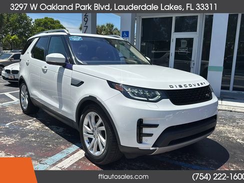 Used 2017 Land Rover Discovery HSE AWD/4WD image 3