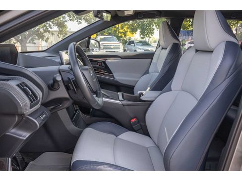 Used 2023 Subaru Solterra AWD image 15
