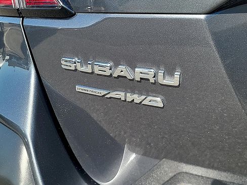 Used 2021 Subaru Outback Touring w/ Popular Package #2 AWD/4WD image 30
