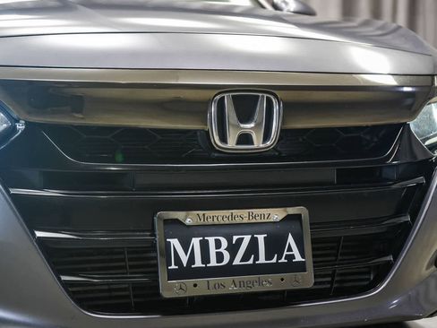 Used 2020 Honda Accord Sport image 5