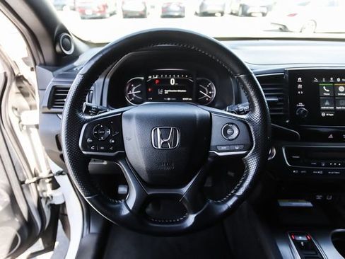 Used 2023 Honda Passport EX-L image 25