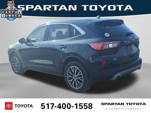 Used 2022 Ford Escape SEL w/ Technology Package image 9