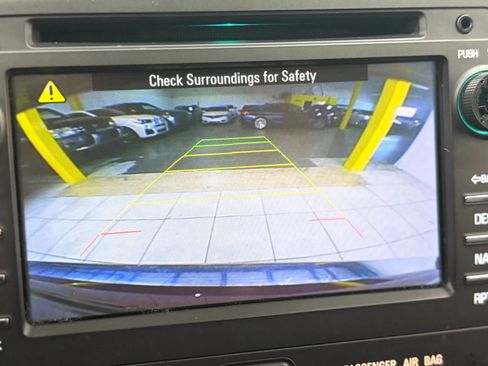 Used 2013 Buick Enclave Premium AWD/4WD image 31