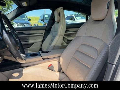 Used 2021 Porsche Taycan 4S AWD/4WD image 15
