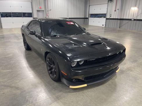 Used 2021 Dodge Challenger R/T Scat Pack w/ Driver Convenience Group image 2