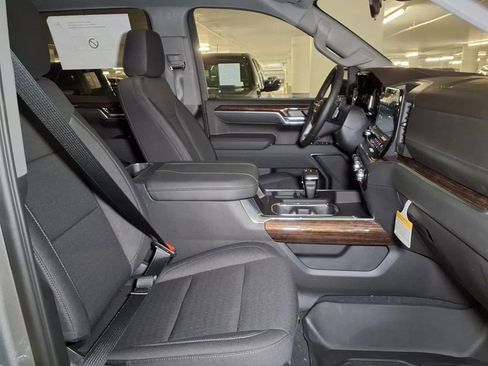 New 2026 GMC Sierra 1500 Elevation RWD image 6