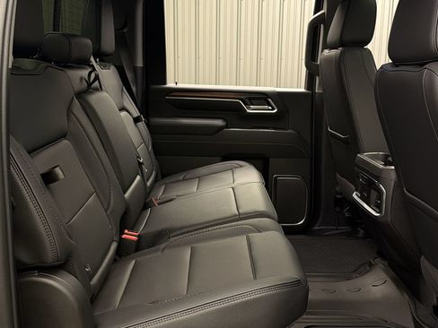 Used 2026 GMC Sierra 3500 Denali w/ Denali Reserve Package AWD/4WD image 42