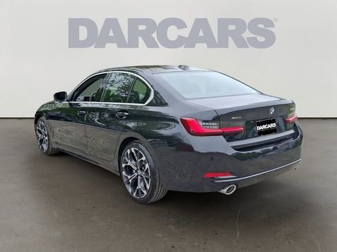 Used 2026 BMW 330i xDrive Sedan w/ Premium Package AWD/4WD image 4