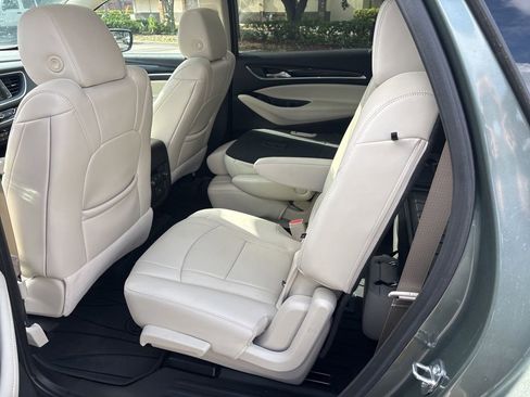 Used 2023 Buick Enclave Essence w/ Experience Buick Package AWD/4WD image 8