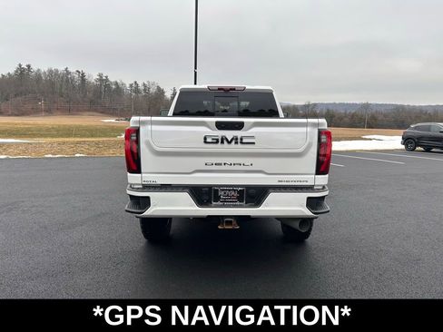 Certified 2024 GMC Sierra 2500 Denali Ultimate image 7