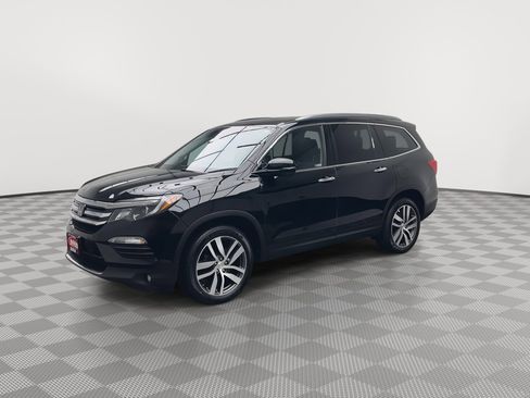 Used 2018 Honda Pilot Elite image 38