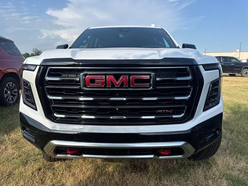 New 2026 GMC Yukon XL AT4 w/ AT4 Premium Package AWD/4WD image 2