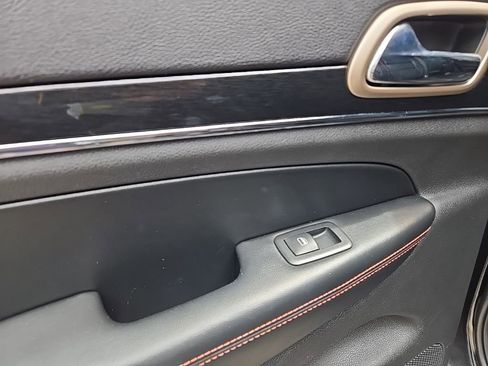 Used 2016 Jeep Grand Cherokee Limited 75th Anniversary image 20