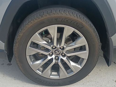 Used 2024 Toyota RAV4 XLE Premium image 26