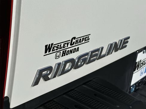 Used 2023 Honda Ridgeline Black Edition image 11