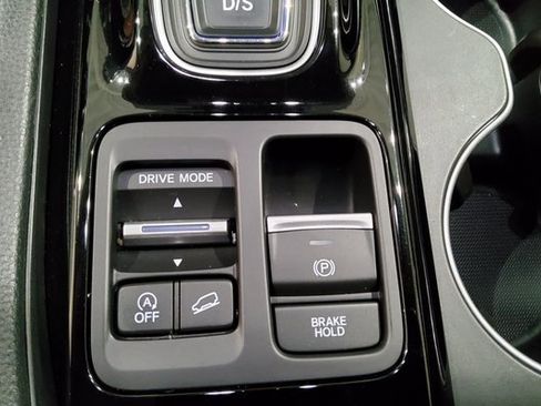 Used 2023 Honda Pilot Touring image 30