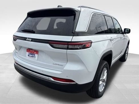 New 2026 Jeep Grand Cherokee Laredo AWD/4WD image 5
