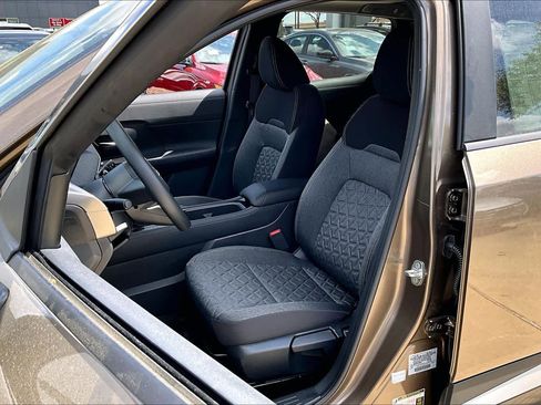 New 2026 Nissan Kicks SV w/ SV Premium Package image 15