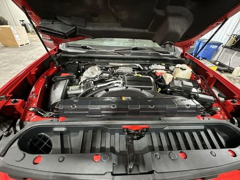Used 2022 Chevrolet Silverado 2500 Custom w/ Custom Value Package AWD/4WD image 21