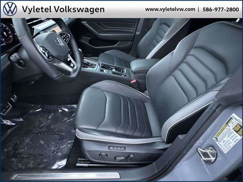 Certified 2023 Volkswagen Arteon SEL image 19