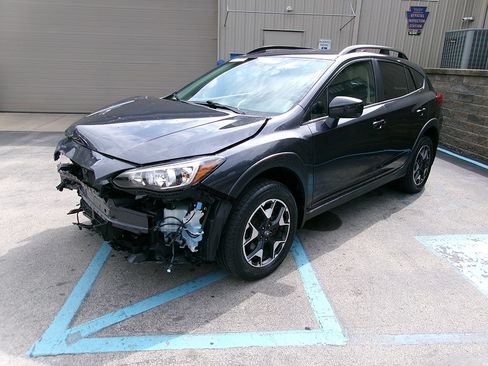 Used 2019 Subaru Crosstrek 2.0i Premium w/ Popular Package #2 AWD/4WD image 1