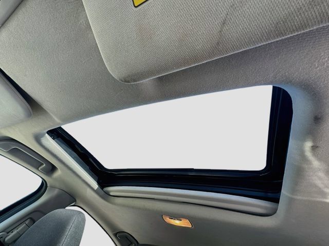 Used 2018 Honda HR-V EX image 17
