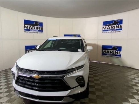 Certified 2024 Chevrolet Blazer LT w/ Convenience Package image 5