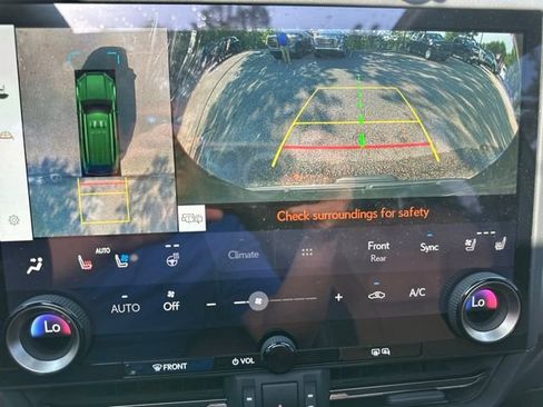 Used 2025 Lexus GX 550 w/ Accessory Package (Z1) AWD/4WD image 14