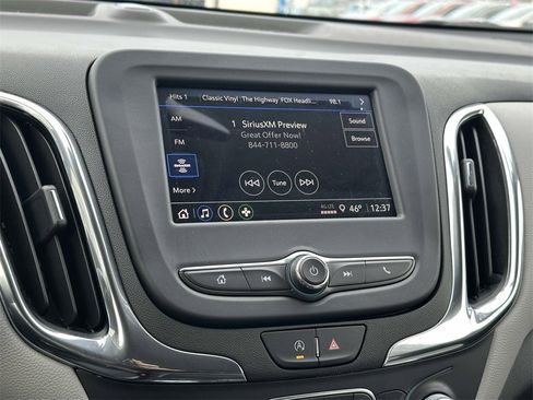 Used 2023 Chevrolet Equinox LS w/ LS Convenience Package image 24