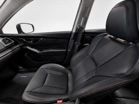 Used 2019 Subaru Crosstrek 2.0i Limited w/ Moonroof Package AWD/4WD image 17