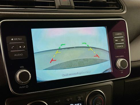 Used 2024 Nissan Leaf S FWD image 22