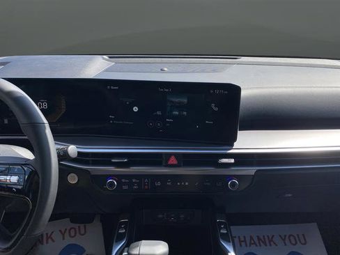 New 2026 Kia Sorento EX AWD/4WD image 8