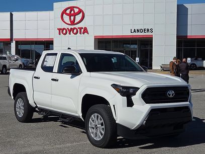 New 2026 Toyota Tacoma SR
