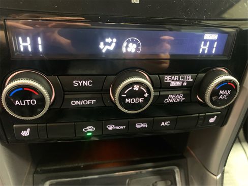 Used 2019 Subaru Ascent Premium image 26