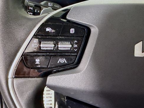 Used 2024 Kia Niro EX Touring FWD image 14