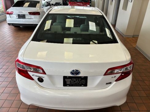 Used 2013 Toyota Camry LE FWD image 13