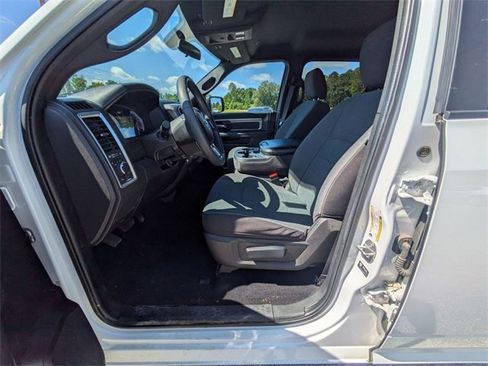 Certified 2024 RAM 1500 Classic Warlock image 19