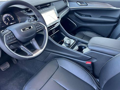 New 2026 Jeep Grand Cherokee Limited image 10