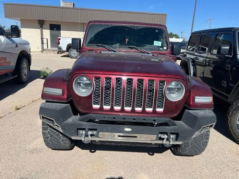 Used 2021 Jeep Wrangler Unlimited Sahara w/ Cold Weather Group AWD/4WD image 2