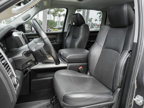 Used 2016 RAM 1500 Laramie w/ Convenience Group image 16